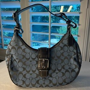 EUC Coach denim signature buckle hobo in blue and brown G3J-6363